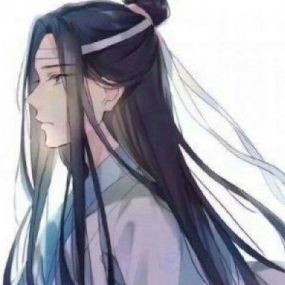男子从行驶车辆中探身拍摄 网友举报